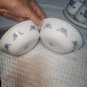 CORNING CORELLE EUC SET OF 2 BLUE HEARTS BERRY BOWLS